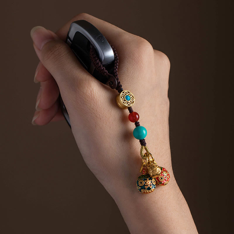 Gold Swallowing Beast Family Luck Key Chain for Spiritual Wealth