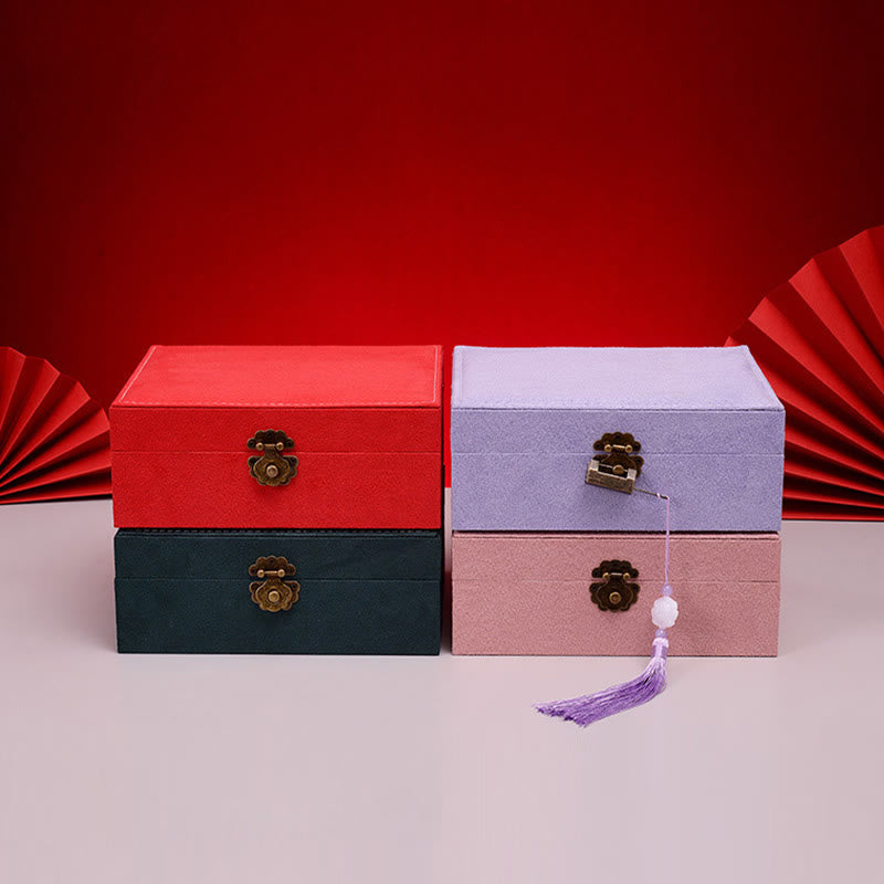 Two-Layer Flannel Jewelry Box with Lock for Zen Decor
