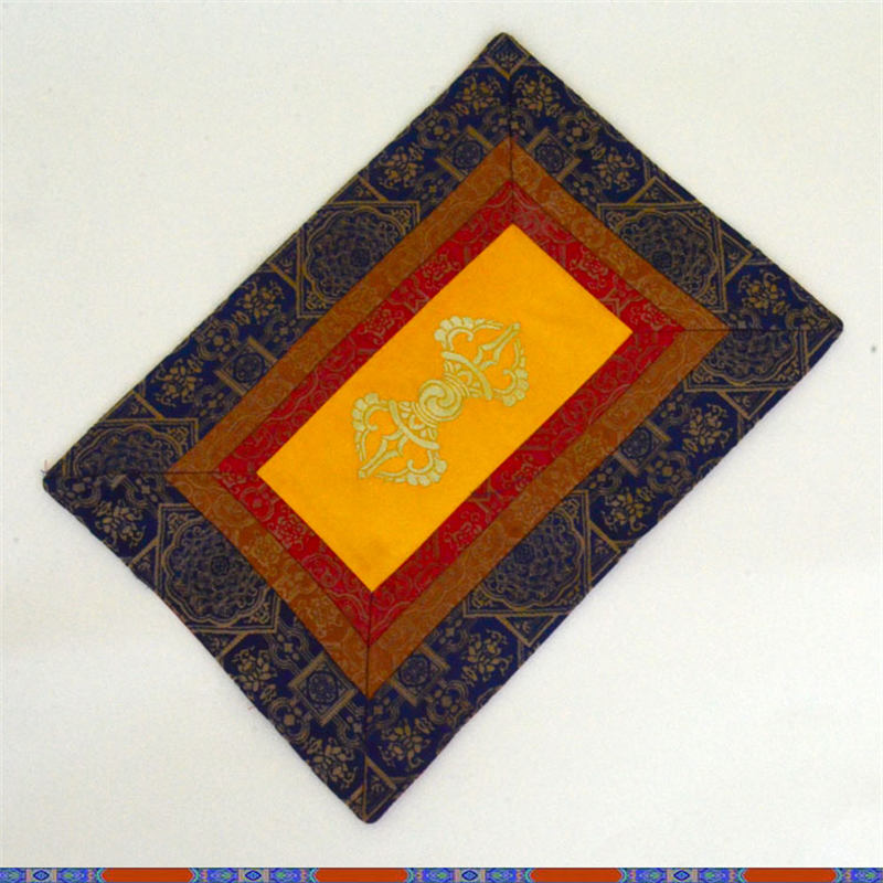 Prayer Altar Mat with Vajra Symbol 40x28cm for Meditation