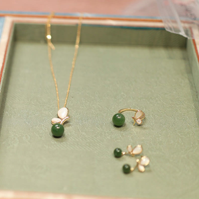 Butterfly Tridacna & Cyan Jade Calm Jewelry Set