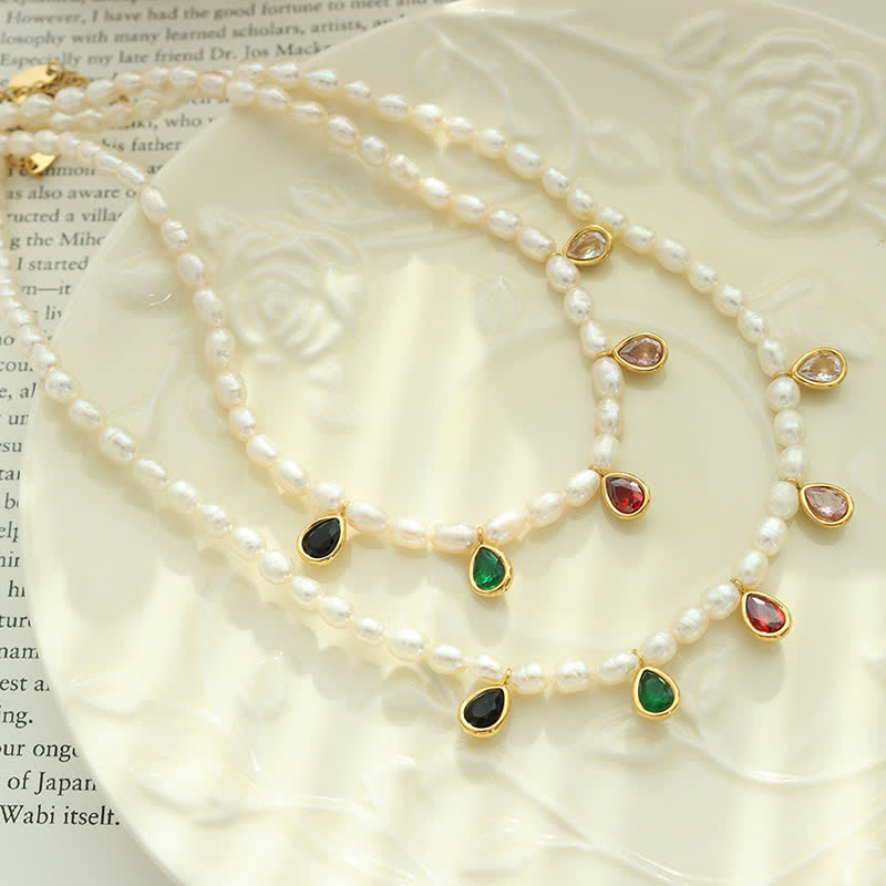Pearl Purity Necklace Pendant with 18K Gold and Crystal