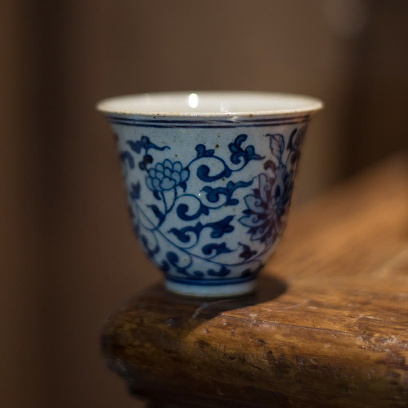 Hand Painted Blue and White Porcelain Lotus Ceramic Tea Cup 100ml
