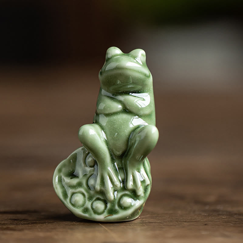 Mini Ceramic Meditation Frog Figurine for Luck & Wealth