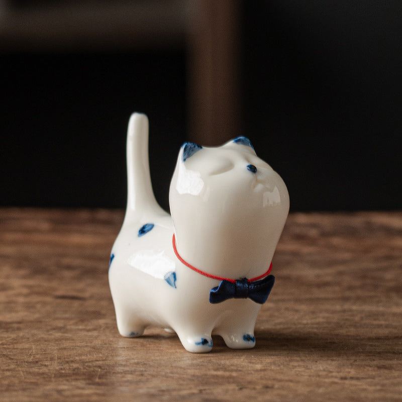 Ceramic Mini Lucky White Cat Tea Pet Figurine