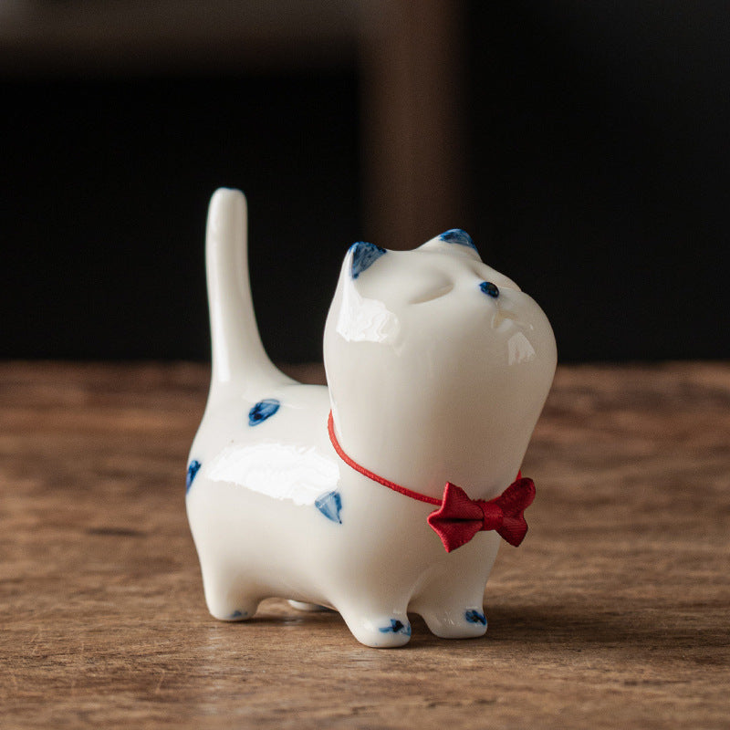 Ceramic Mini Lucky White Cat Tea Pet Figurine