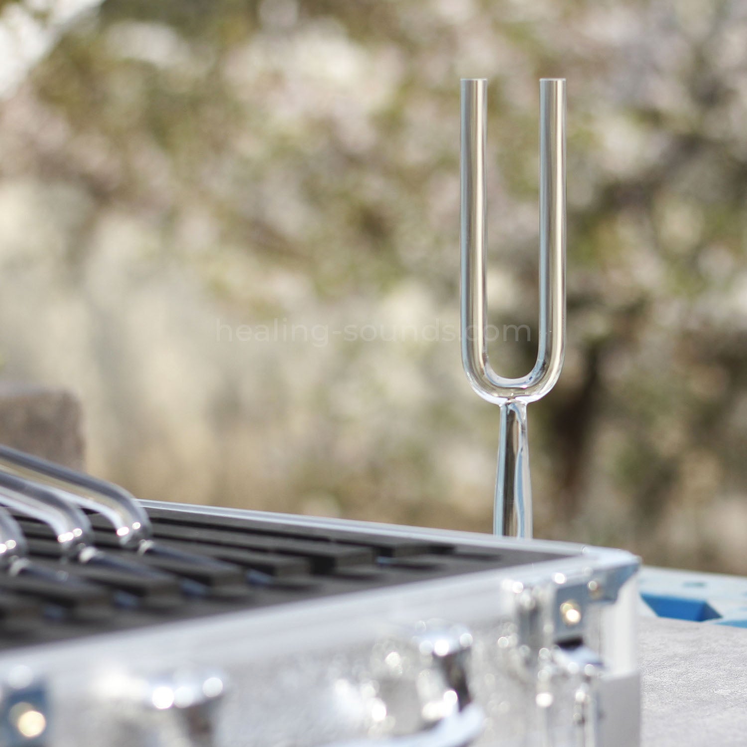 432 Hz Clear Crystal Tuning Fork Set with Box - 8pc - 10 mm/20 mm