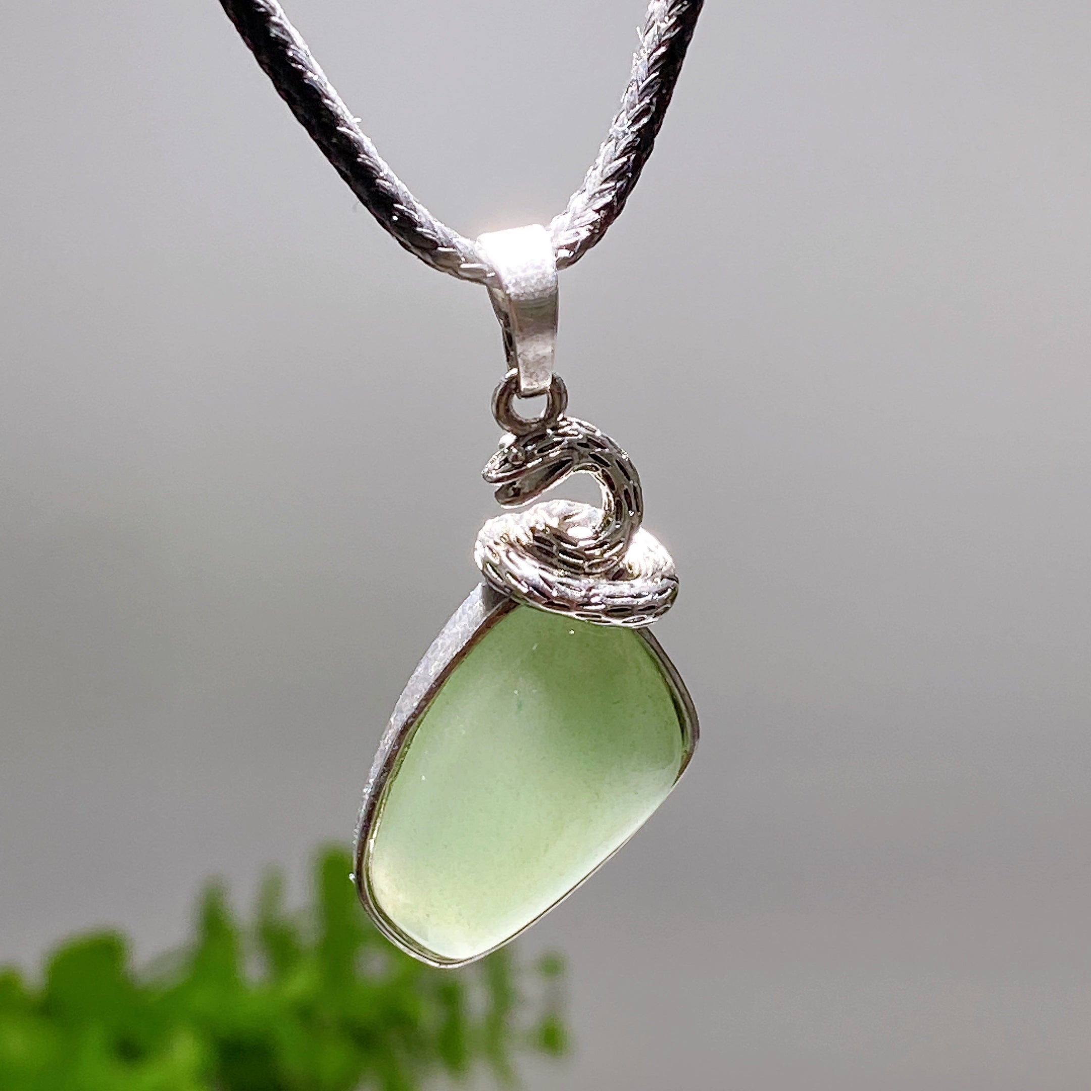 Clear Quartz Pendant with Silver Snake Design, 33mm | Healing Sounds
