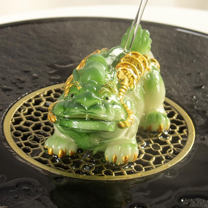 Color Changing Small PiXiu Resin Wealth Figurine 11cm