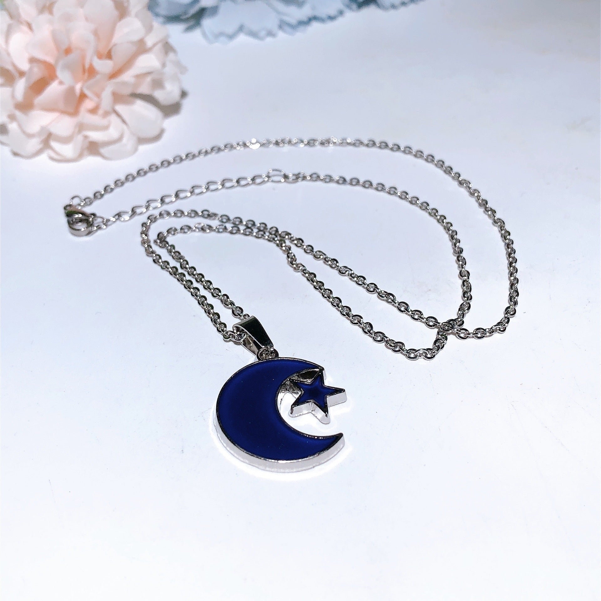 Color Changing Yin Yang Ring and Necklace for Healing and Balance