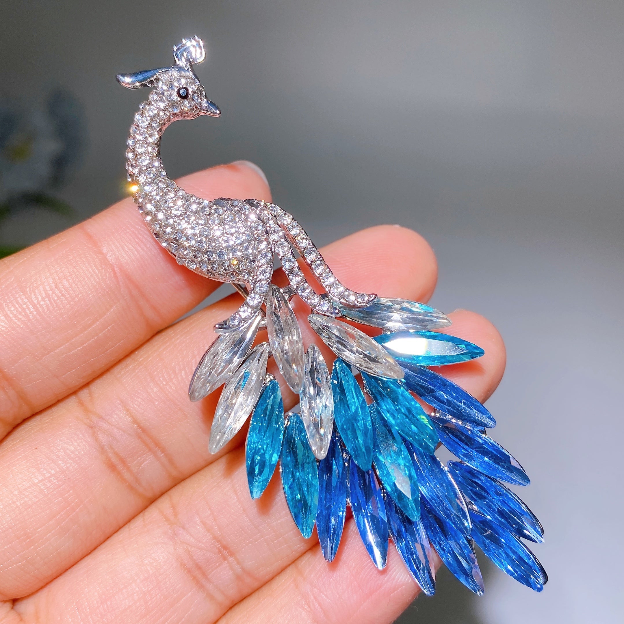 Crystal Healing Brooch 30-92mm Healing Crystal Pin