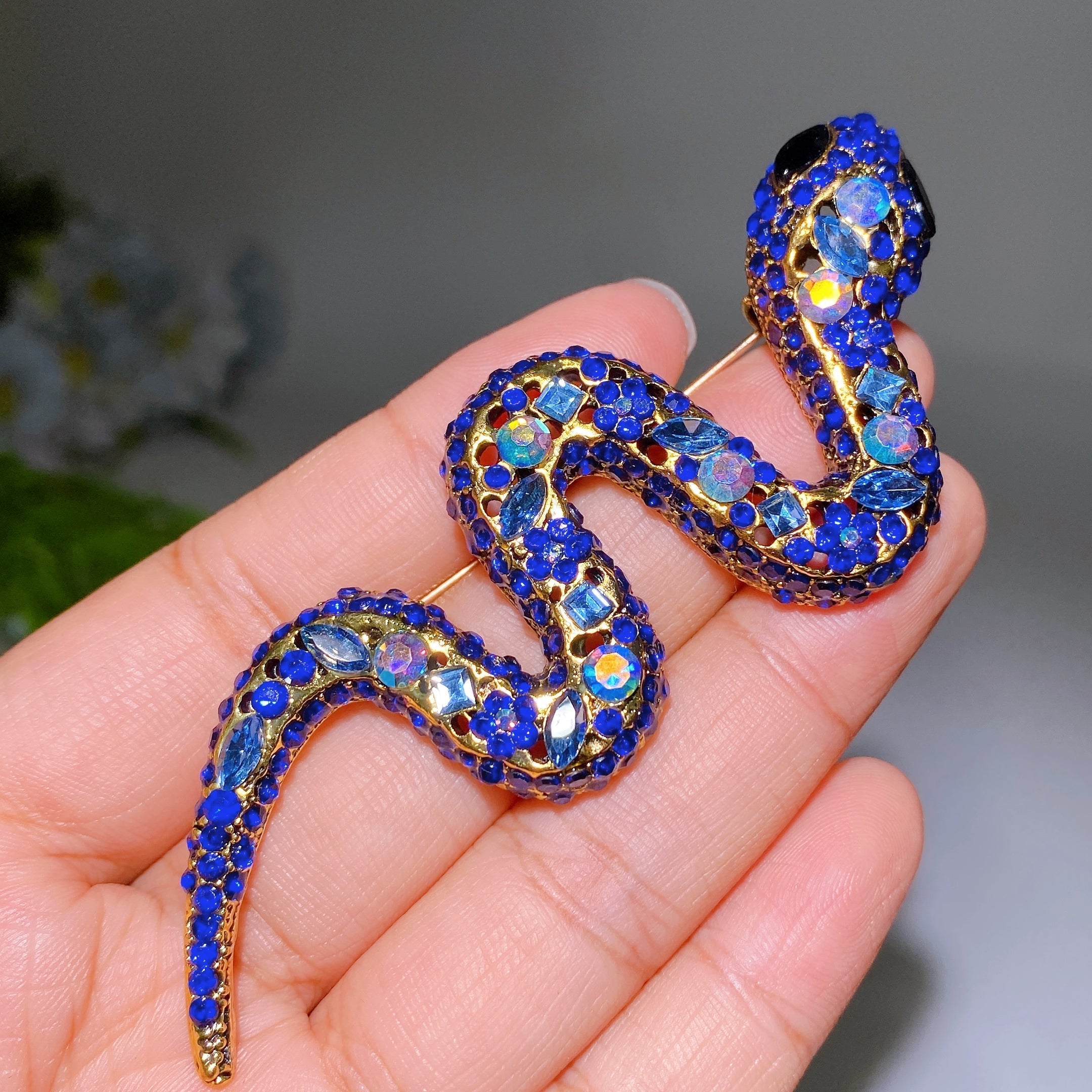 Crystal Healing Brooch 30-92mm Healing Crystal Pin