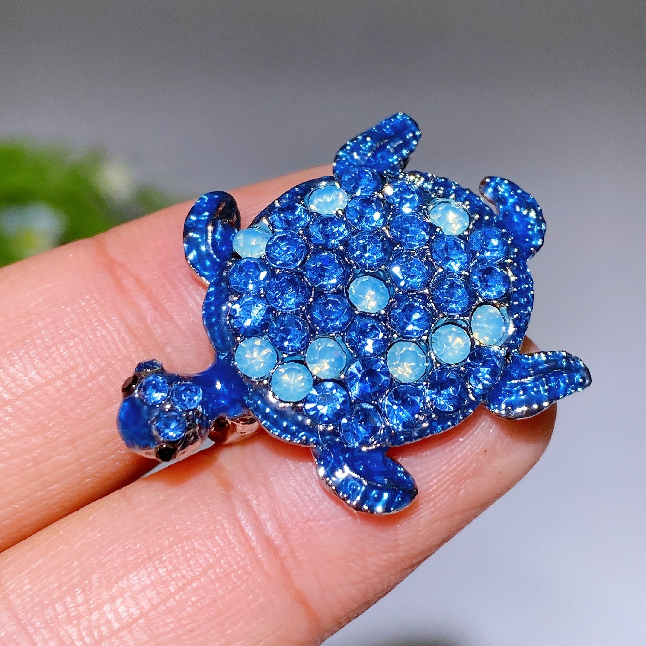 Crystal Healing Brooch 30-92mm Healing Crystal Pin