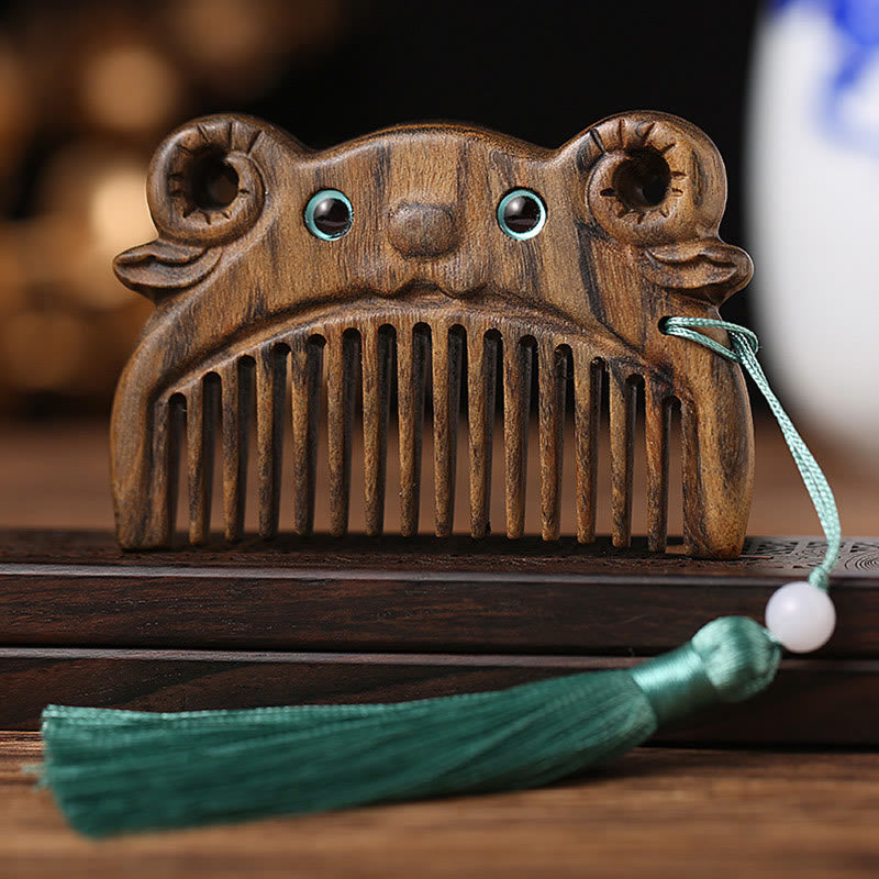 Chinese Zodiac Green Sandalwood Mini Peace Comb