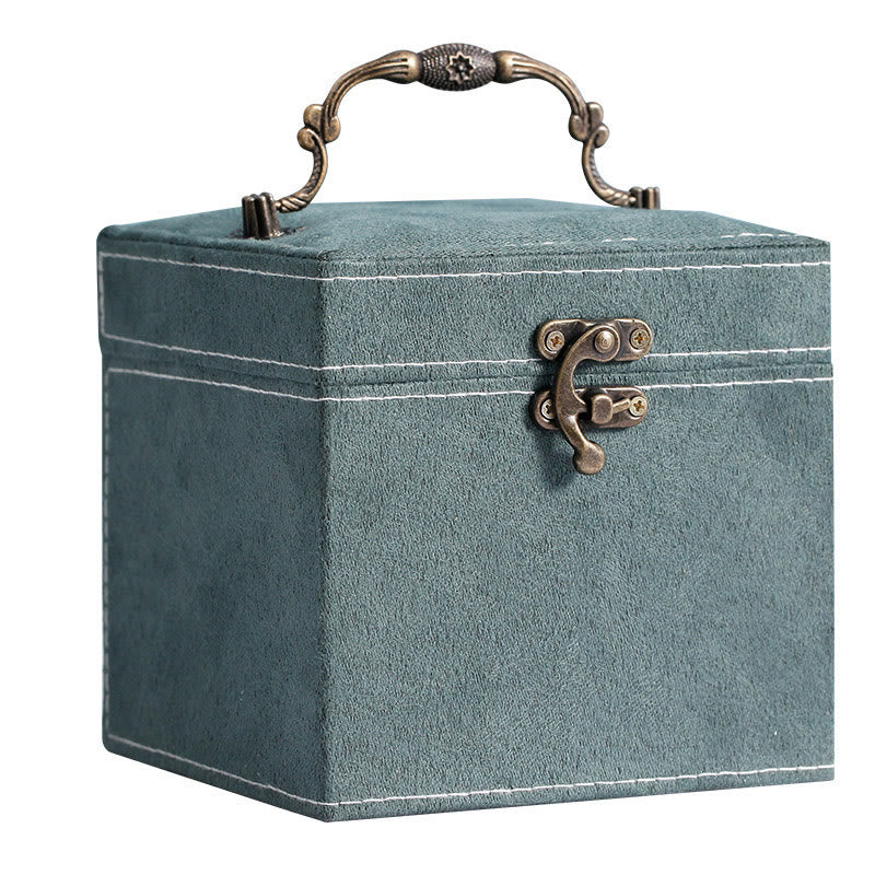 Three-Layer Flannel Jewelry Box Organizer | Zen Decor