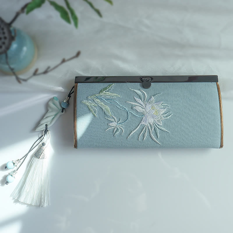 Double-sided Embroidered Floral Wallet 19cm | Spiritual Accessories