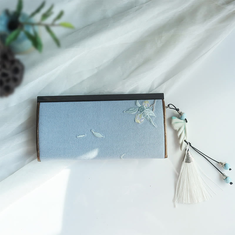 Double-sided Embroidered Floral Wallet 19cm | Spiritual Accessories