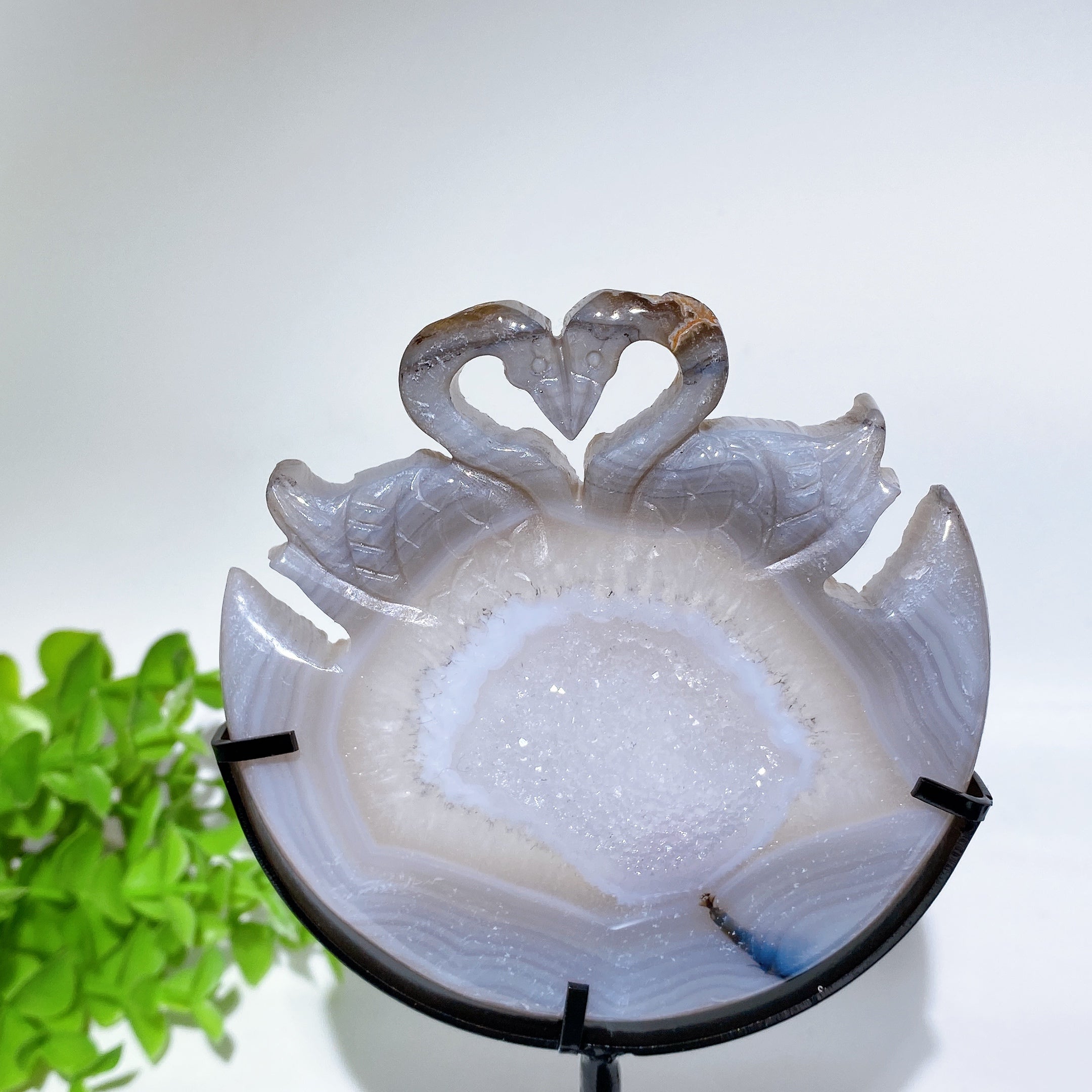 Druzy Agate Swan Crystal Carving 3.9 Inch With Stand