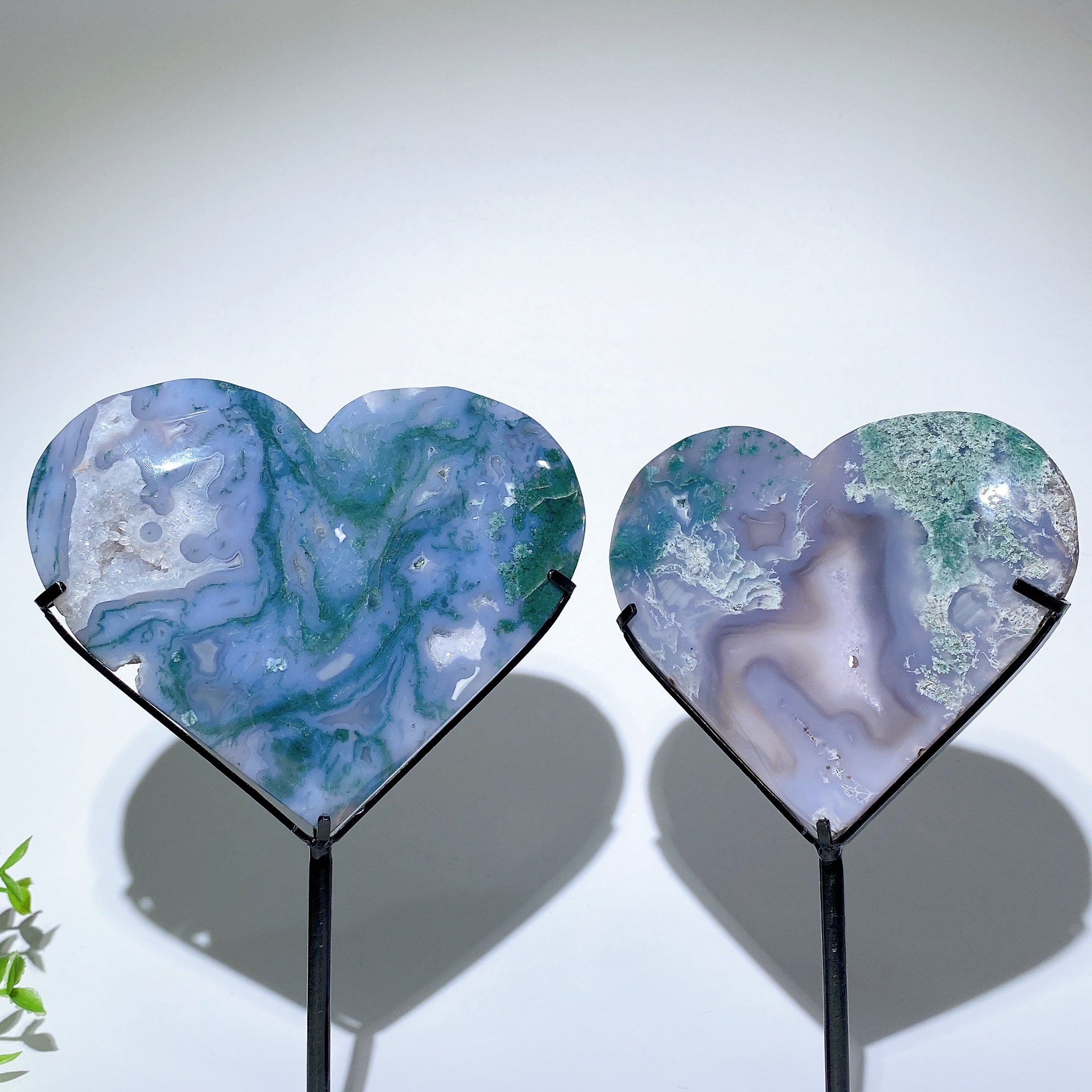 Druzy Moss Agate Heart 4-6 Inch Crystal Display