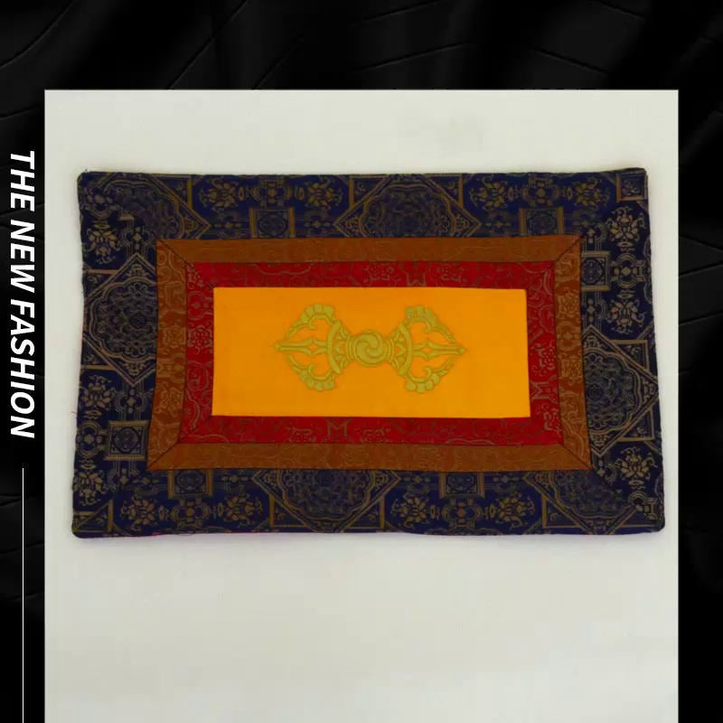 Prayer Altar Mat with Vajra Symbol 40x28cm for Meditation