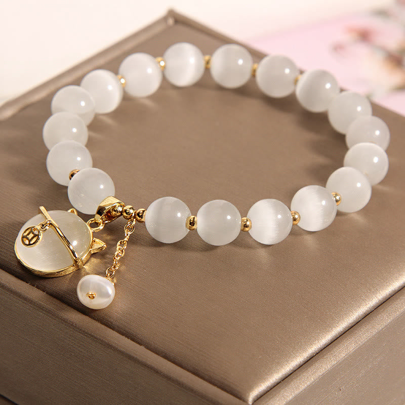 8mm Cats Eye Pearl Love Charm Bracelet for Calm & Peace
