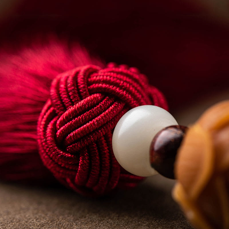 Tibetan Red Sandalwood Lotus Sachet Car Hanging Decoration