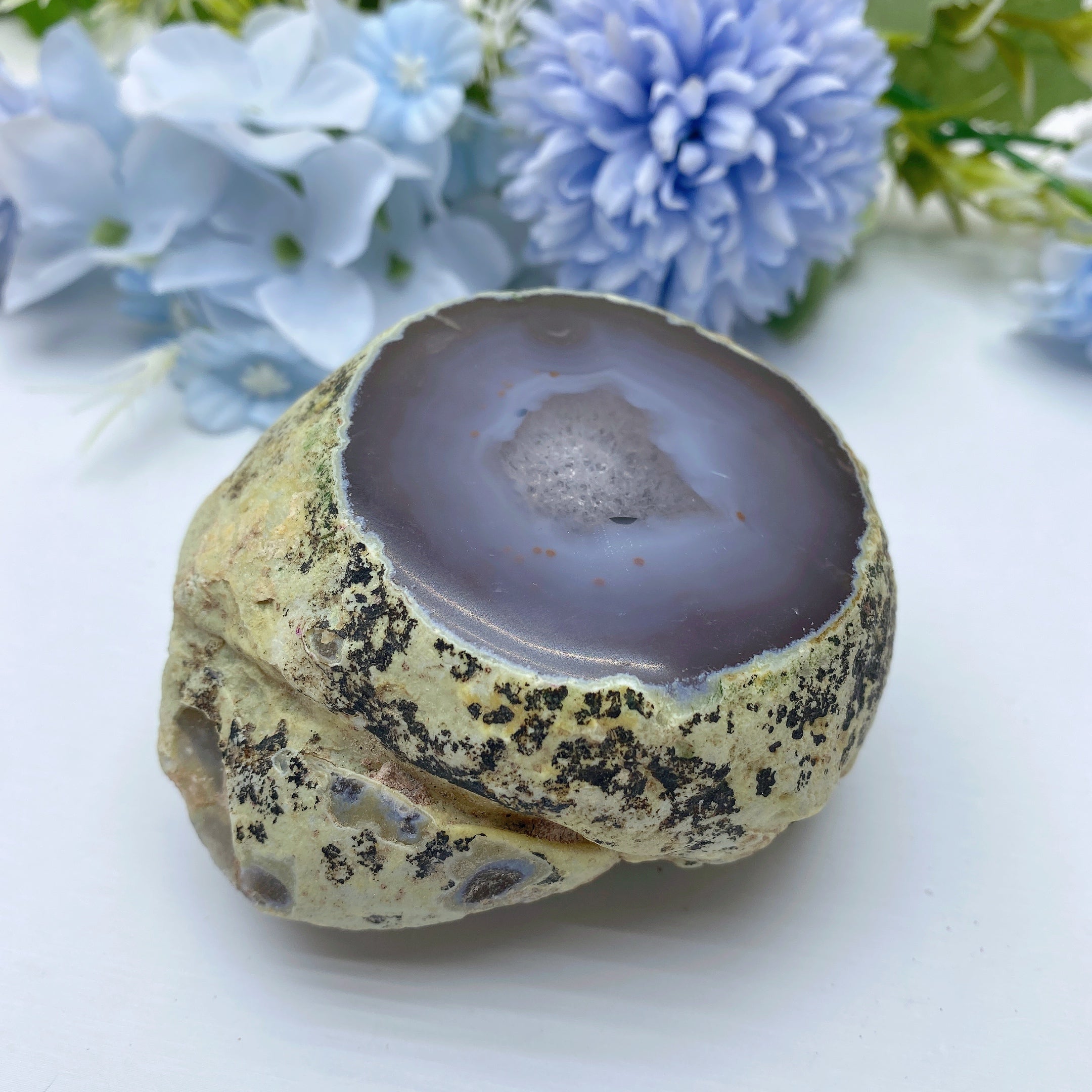 Free Form Agate Enhydros Crystal Specimen 3x1.7in Healing Stone