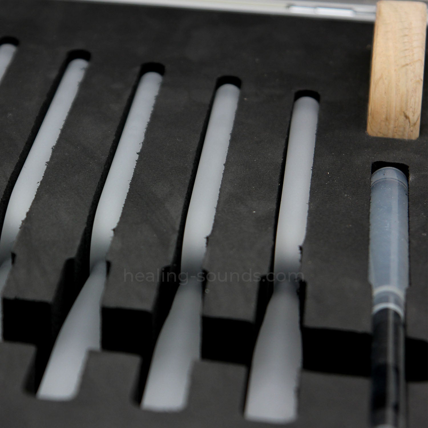 432 Hz Frosted Crystal Tuning Fork Set with Case - 8pc - 10 mm/20 mm