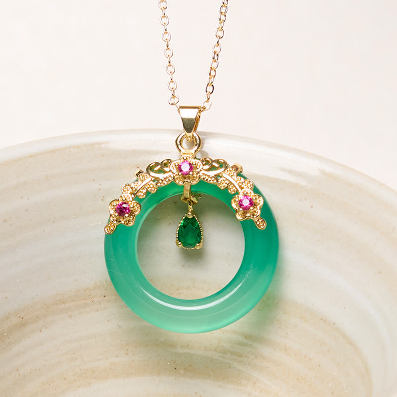 Green Chalcedony Peace Buckle Strength Necklace