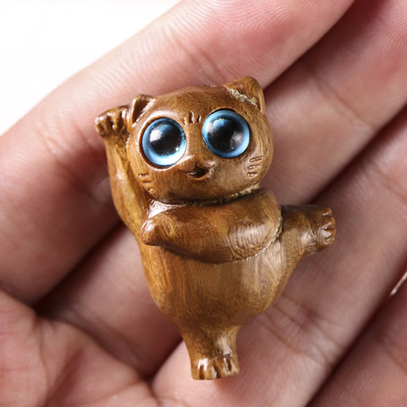 Green Sandalwood Dancing Cat Figurine 3.7cm Positive Energy