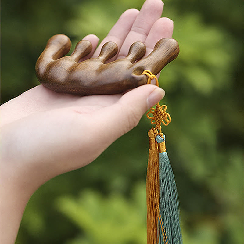 Green Sandalwood Tassel Massage Comb for Soothing Relaxation