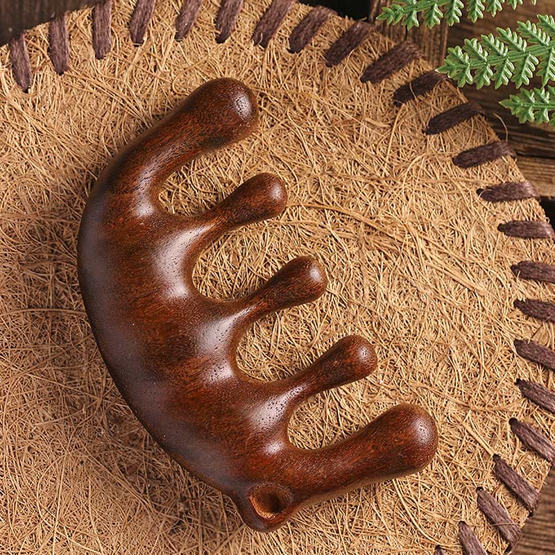 Green Sandalwood Tassel Massage Comb for Soothing Relaxation