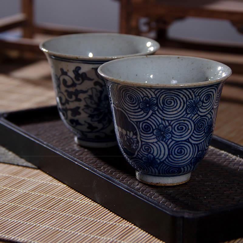 Hand Painted Blue and White Porcelain Lotus Ceramic Tea Cup 100ml