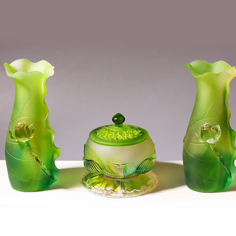 Handmade Liuli Feng Shui Lotus Crystal Art Piece