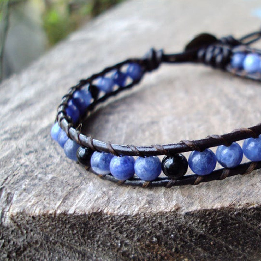 Kyanite Onyx Bracelet for Protection and Confidence