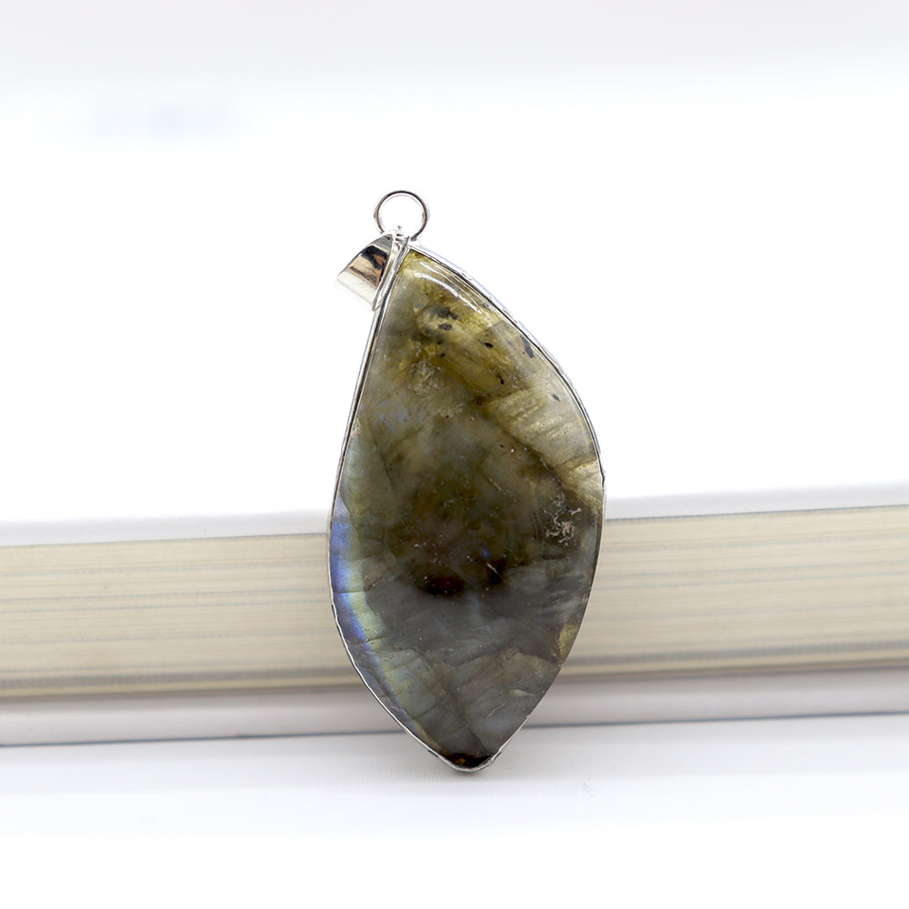 Labradorite Pendant with Iridescent Flashing Colors for Healing