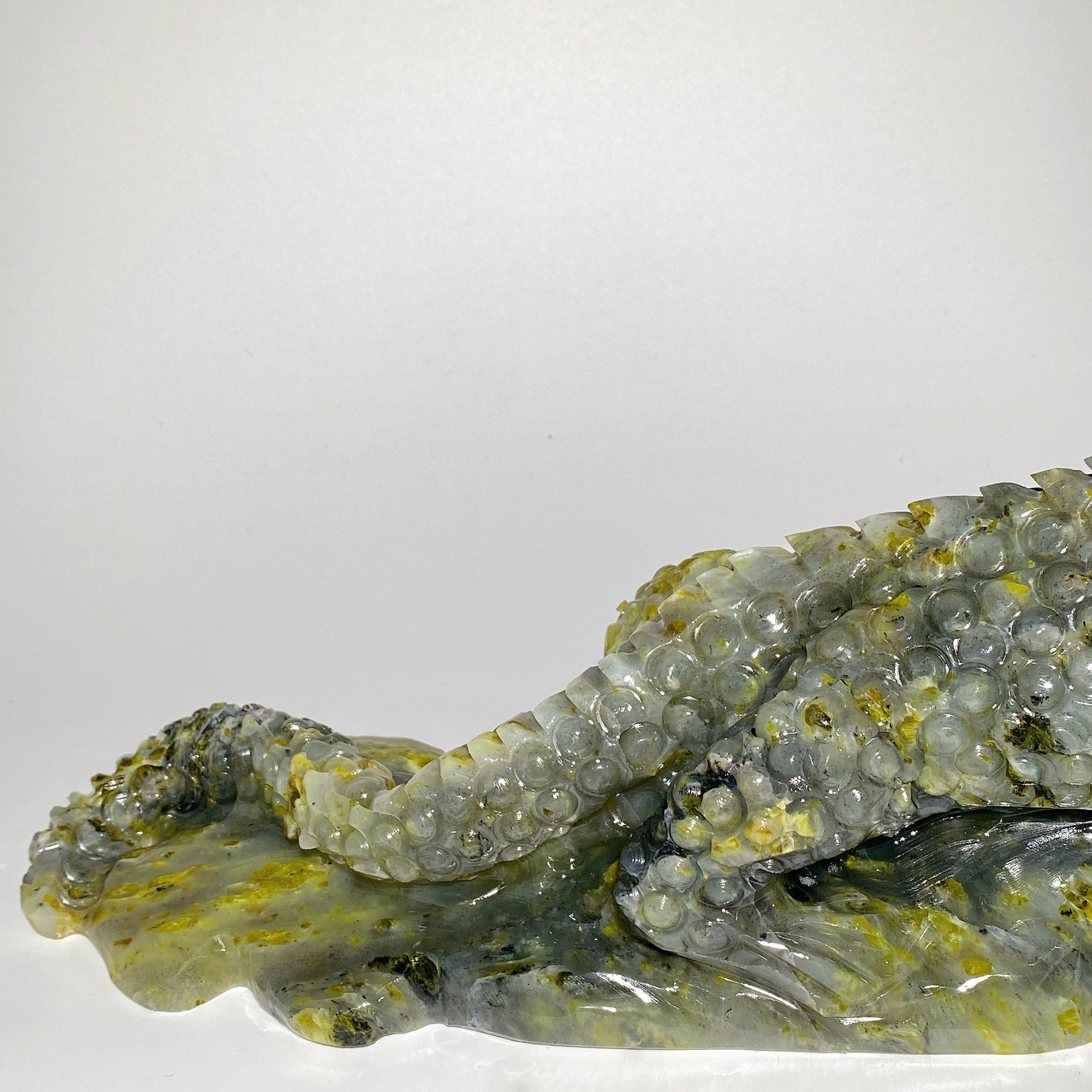 Large Serpentine Lizard Crystal Animal Carving 40-50cm