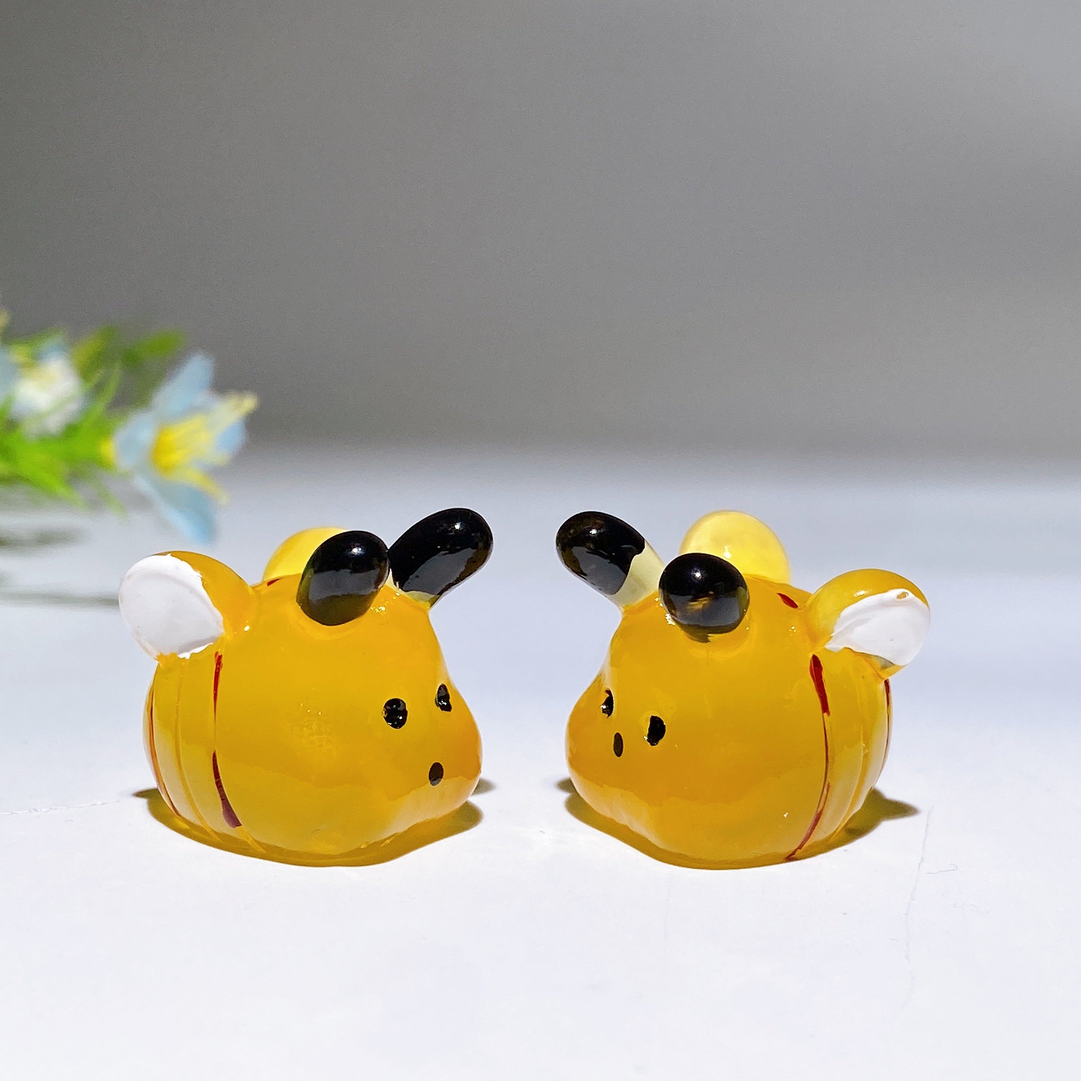 Luminous Yellow Crystal Bee Carving 20mm Figurine