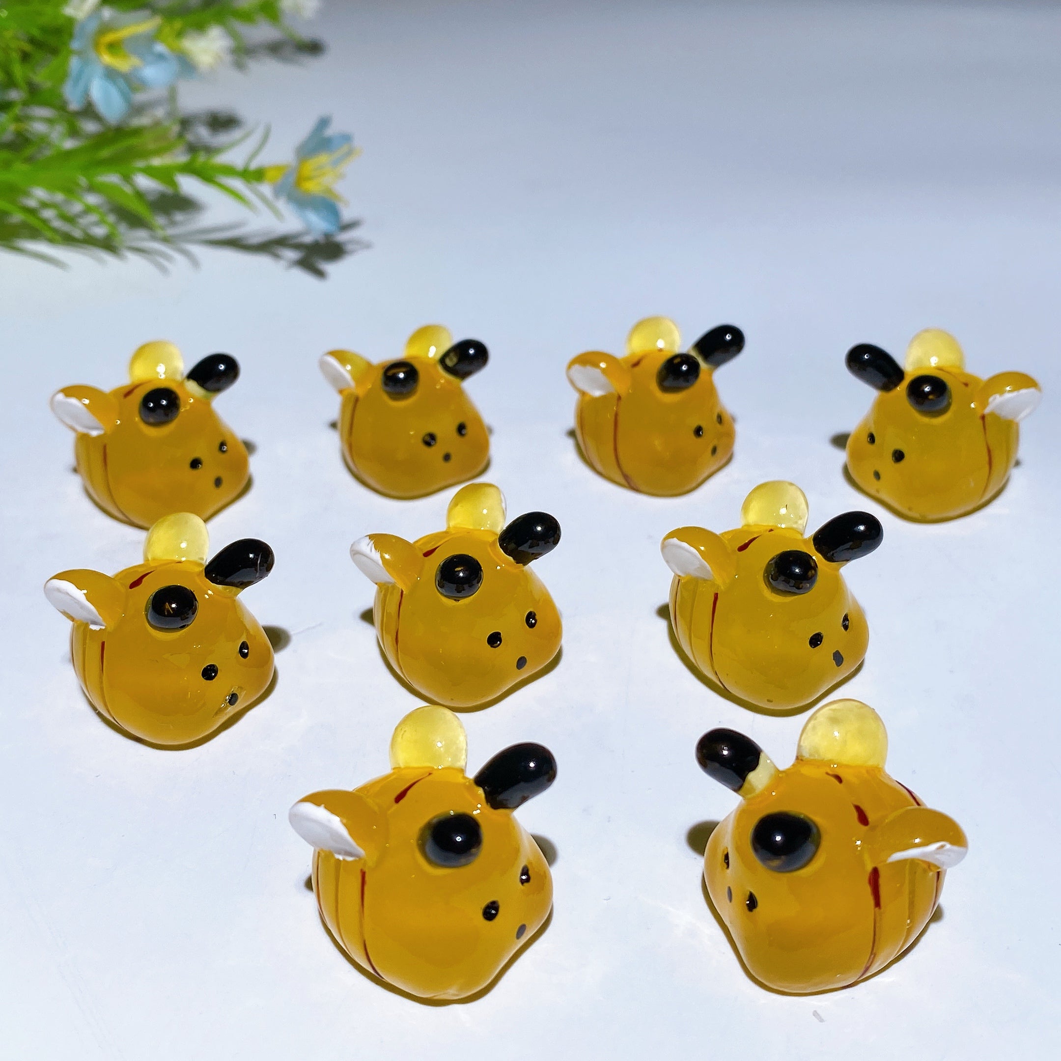 Luminous Yellow Crystal Bee Carving 20mm Figurine