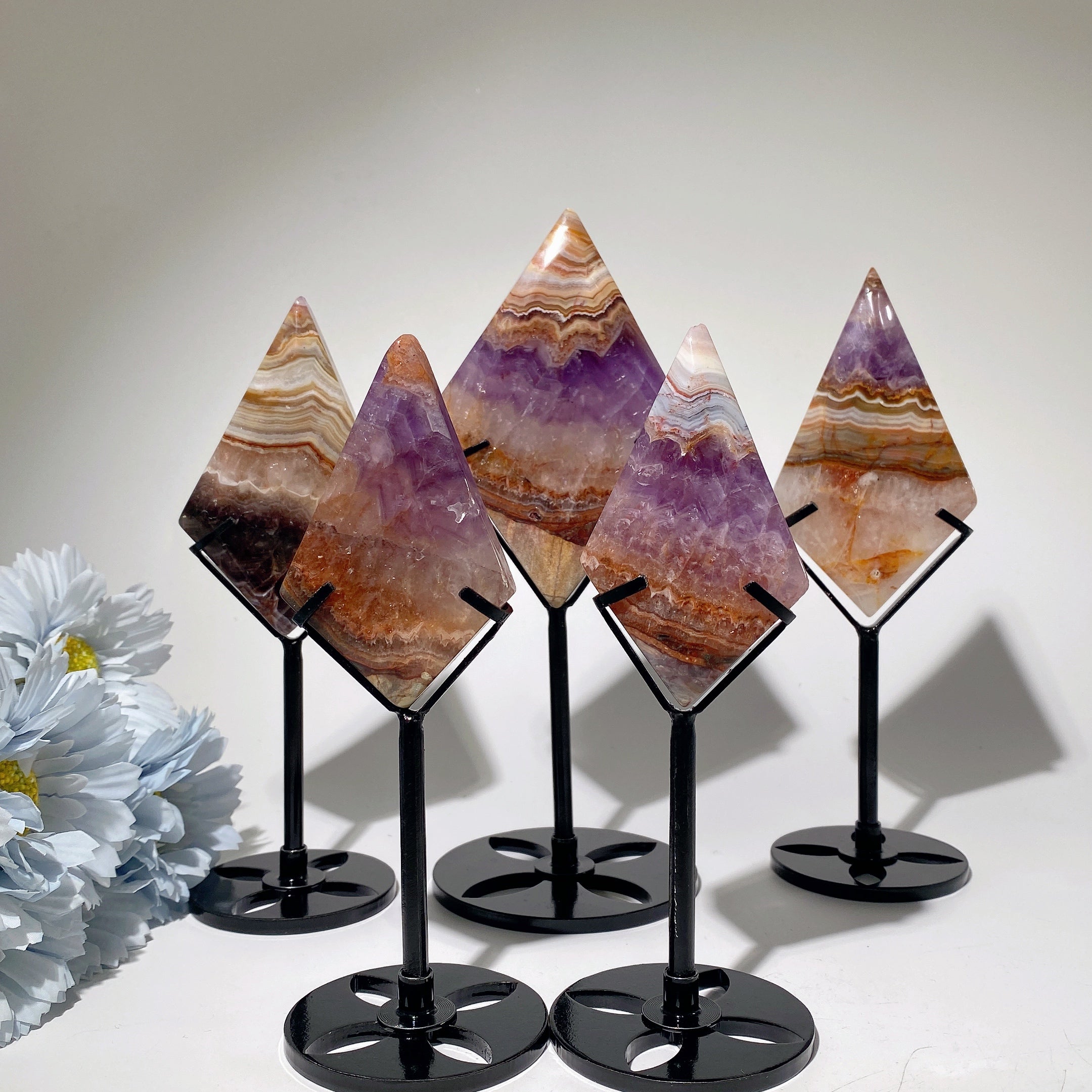 Mexican Onyx Rhombus Slab 3-4.5 Inch Raw Crystal Display