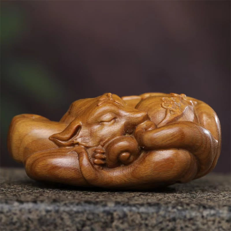 Mini Nine-Tailed Fox Green Sandalwood Zen Decor for Peace