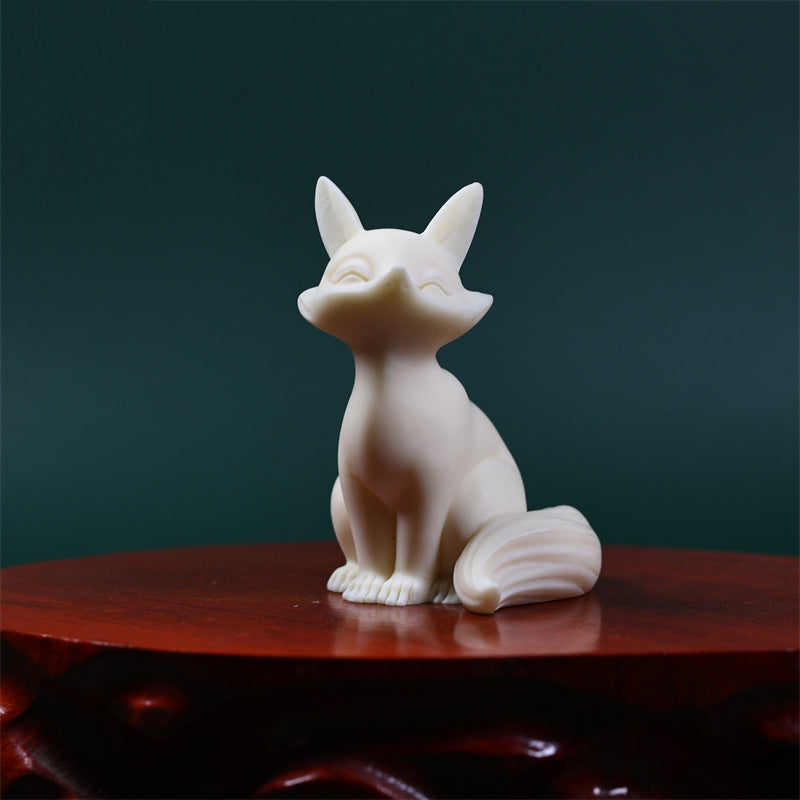 Mini Nine-Tailed Fox Ivory Fruit Protection Figurine