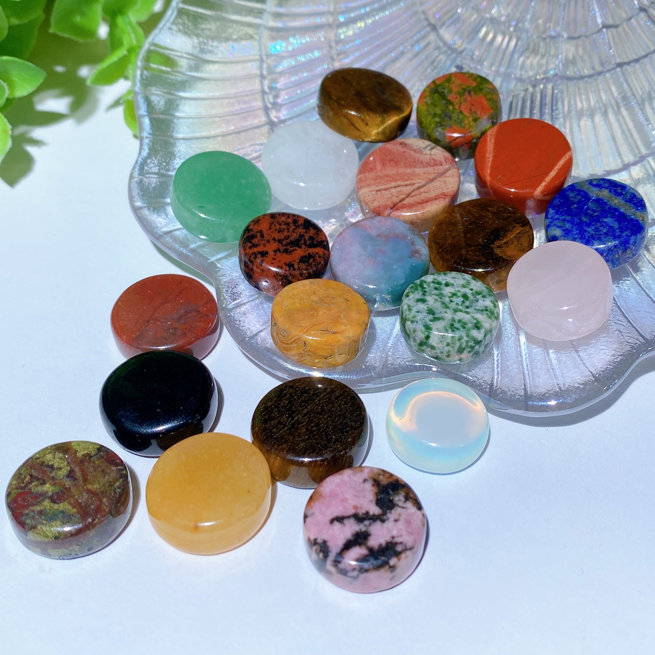 Mixed Crystal Round Slabs for Healing (15-20mm)