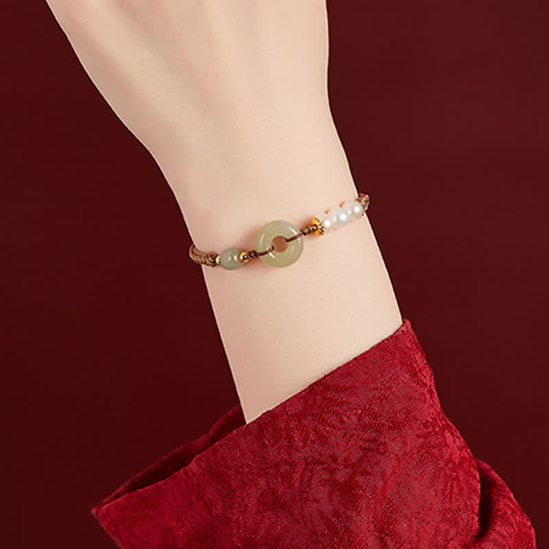 Natural Hetian Jade Pearl Peace Buckle Luck Bracelet