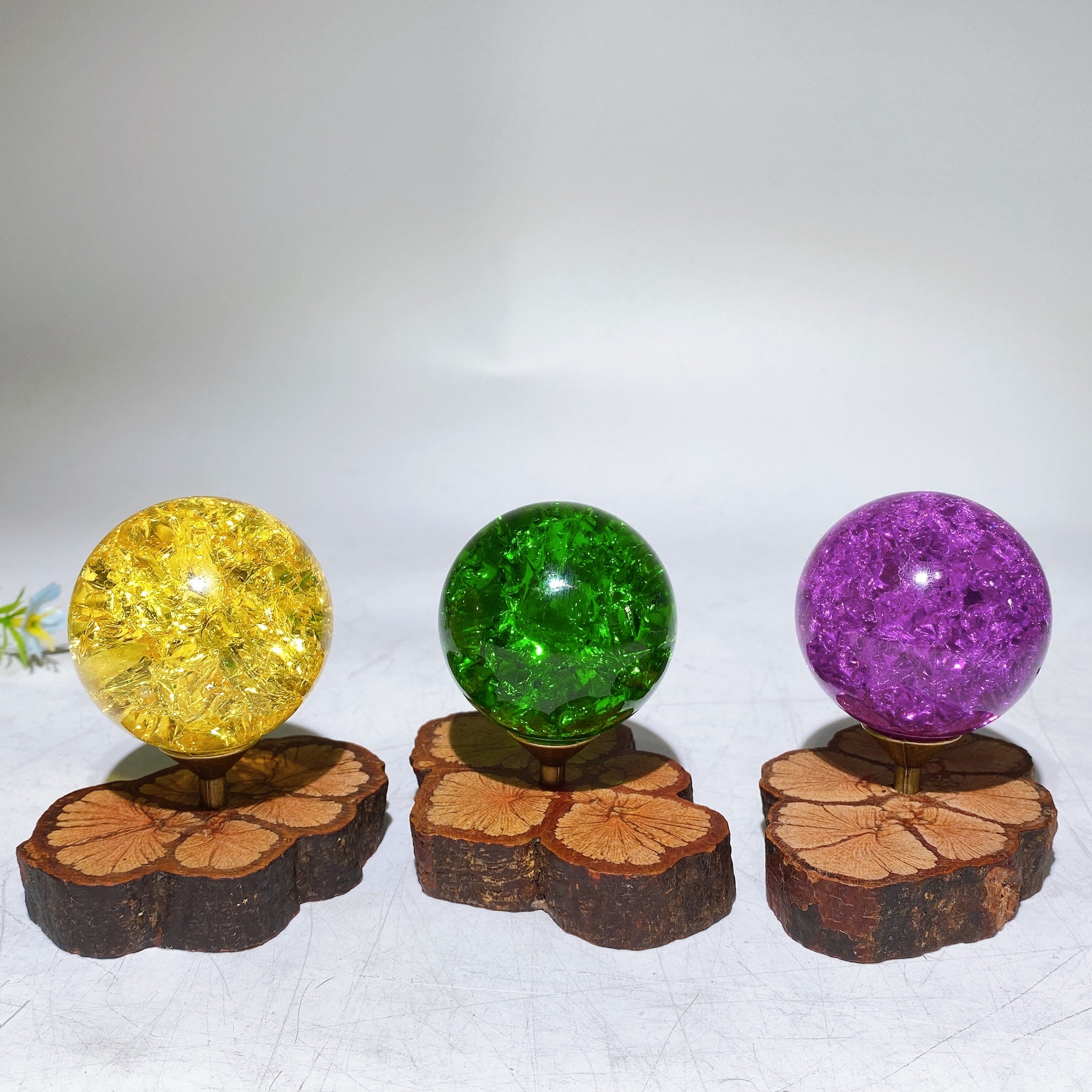 Natural Wood Stand for Crystal Spheres | 3 Inch Display