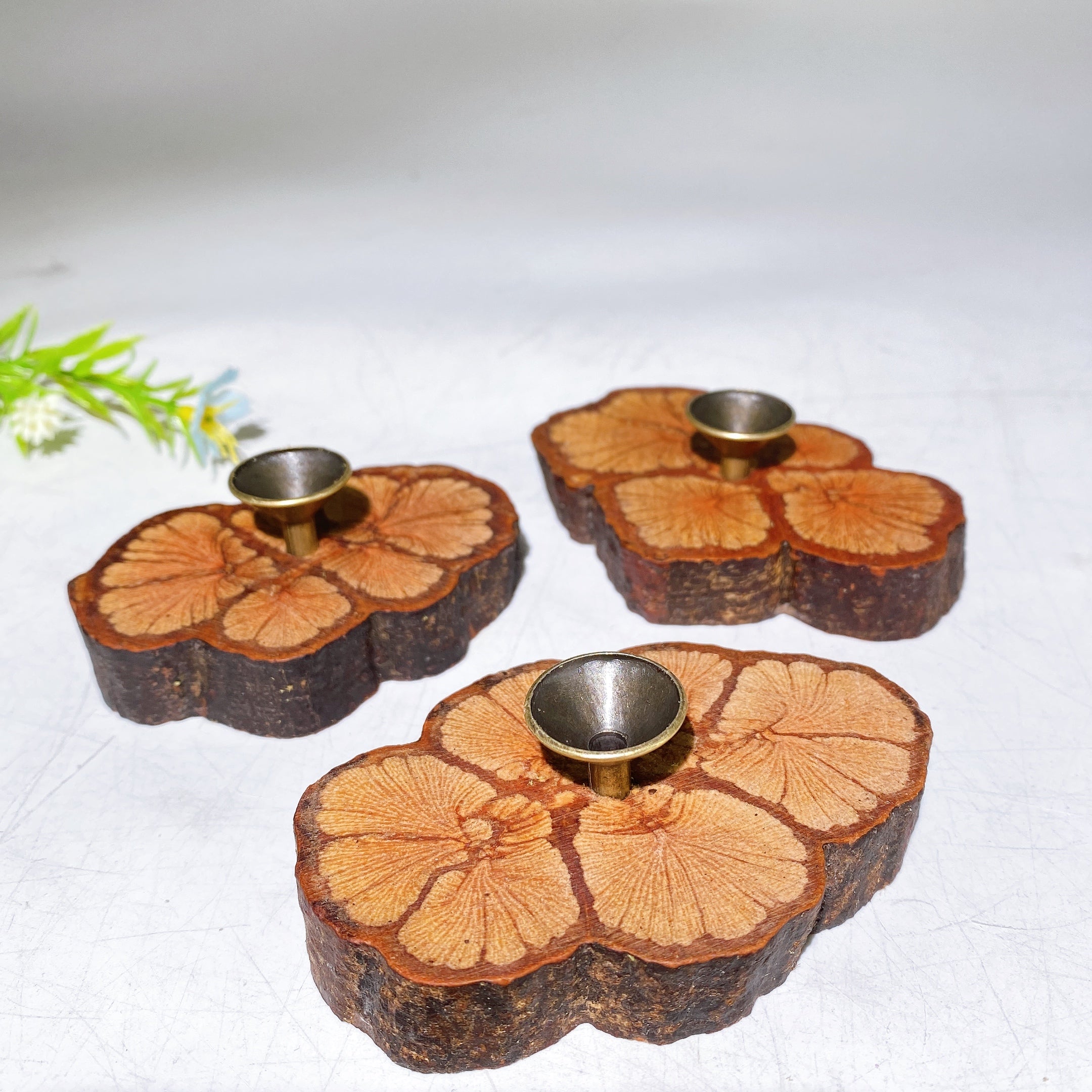 Natural Wood Stand for Crystal Spheres | 3 Inch Display