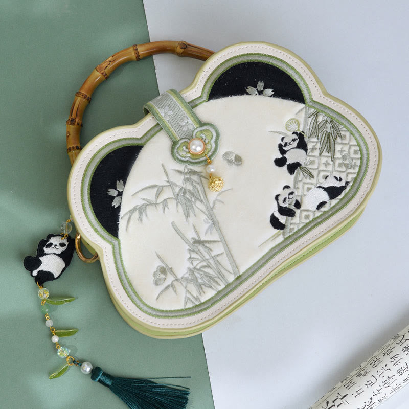 Panda Bamboo Embroidery Pearl Chain Crossbody Bag 19.5cm
