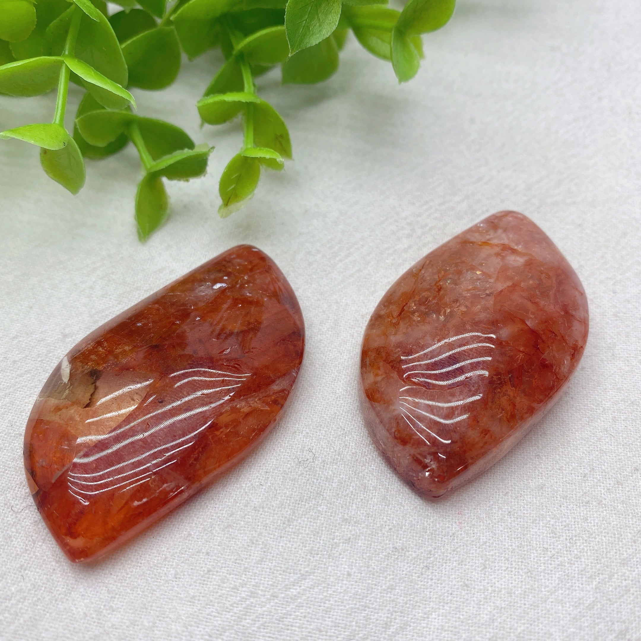 Reddish Orange Fire Quartz Palm Stone 1.5-2.3in Healing Crystal