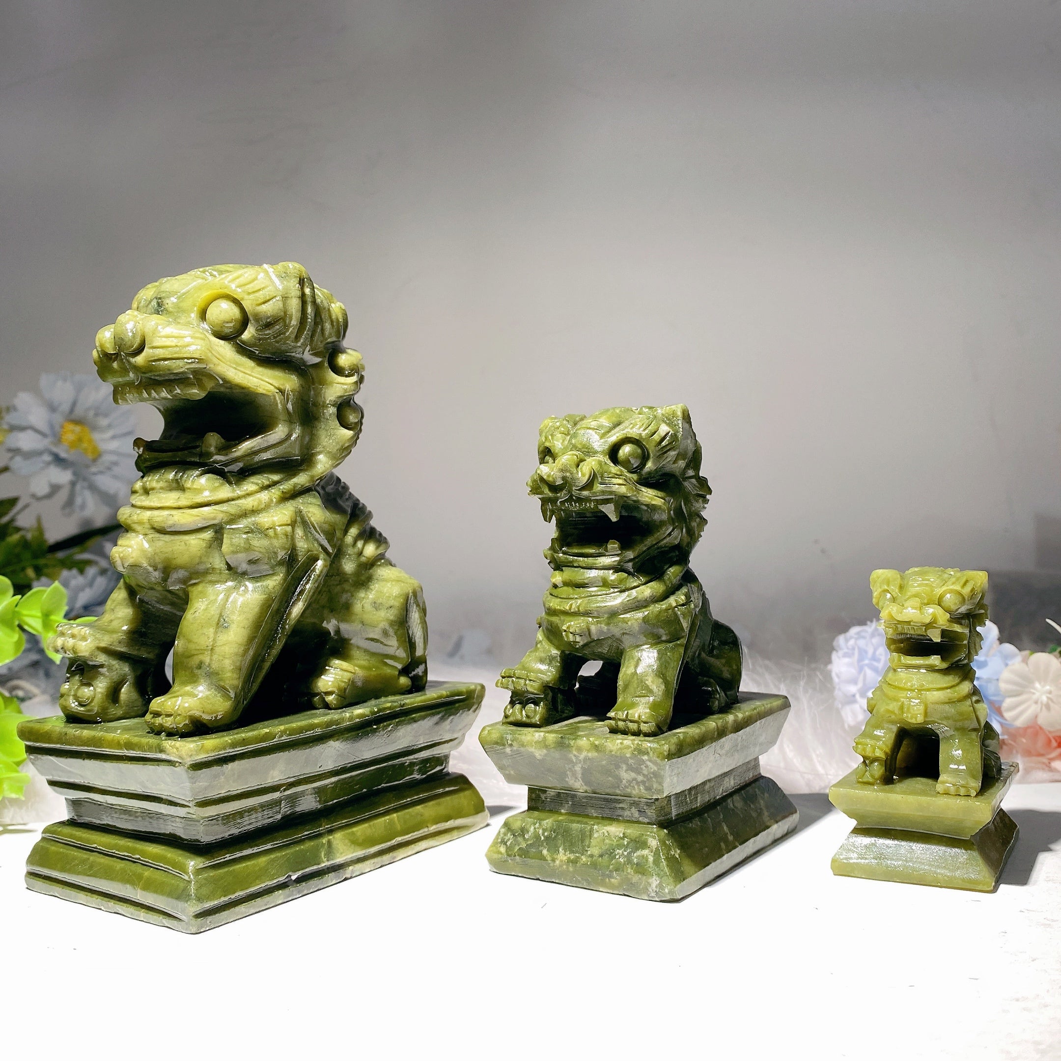 Serpentine Stone Lion Crystal Carving 2.8-6.0 Inches
