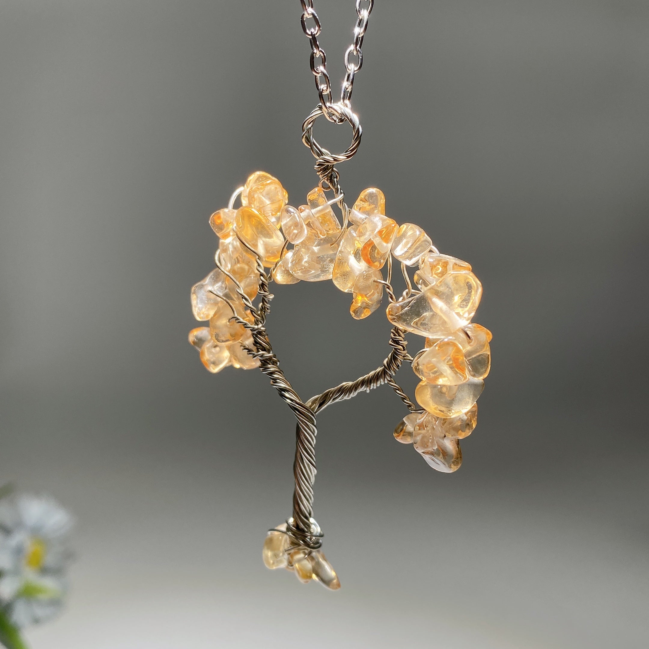 Silver Chain Tree of Life Healing Crystal Necklace 33cm