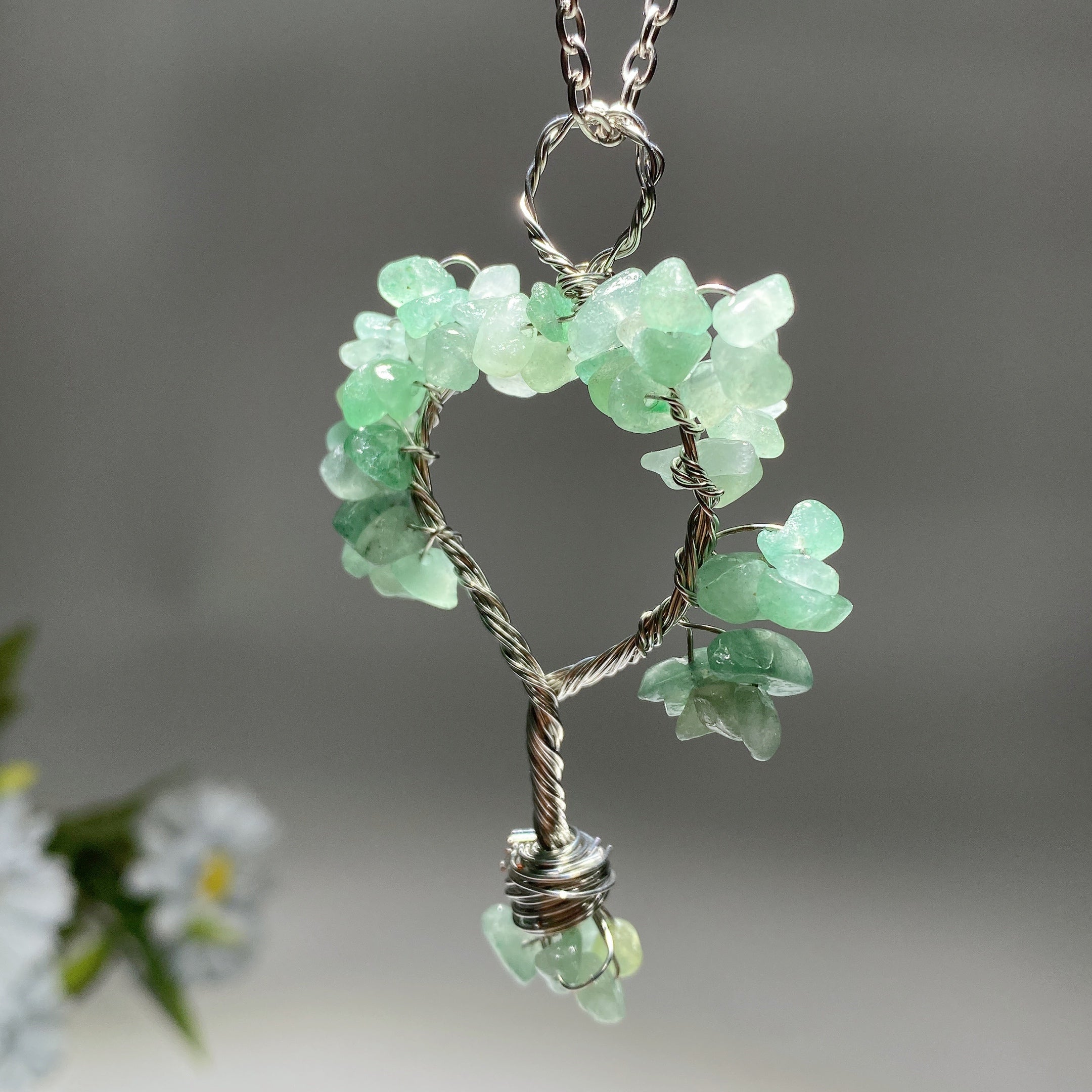 Silver Chain Tree of Life Healing Crystal Necklace 33cm